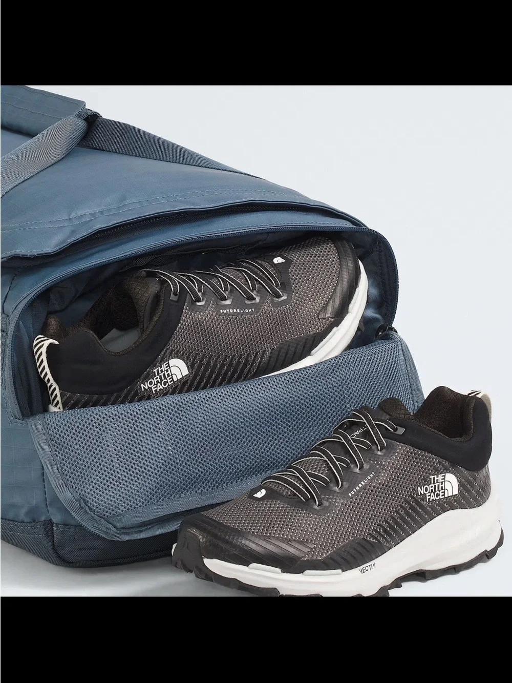 NWT The North Face Base Camp Voyager 42L Duffel Pack - Slate Gray/Blue